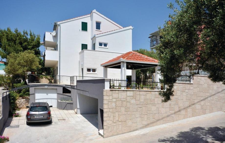 Vila Jadran Omis Luaran gambar