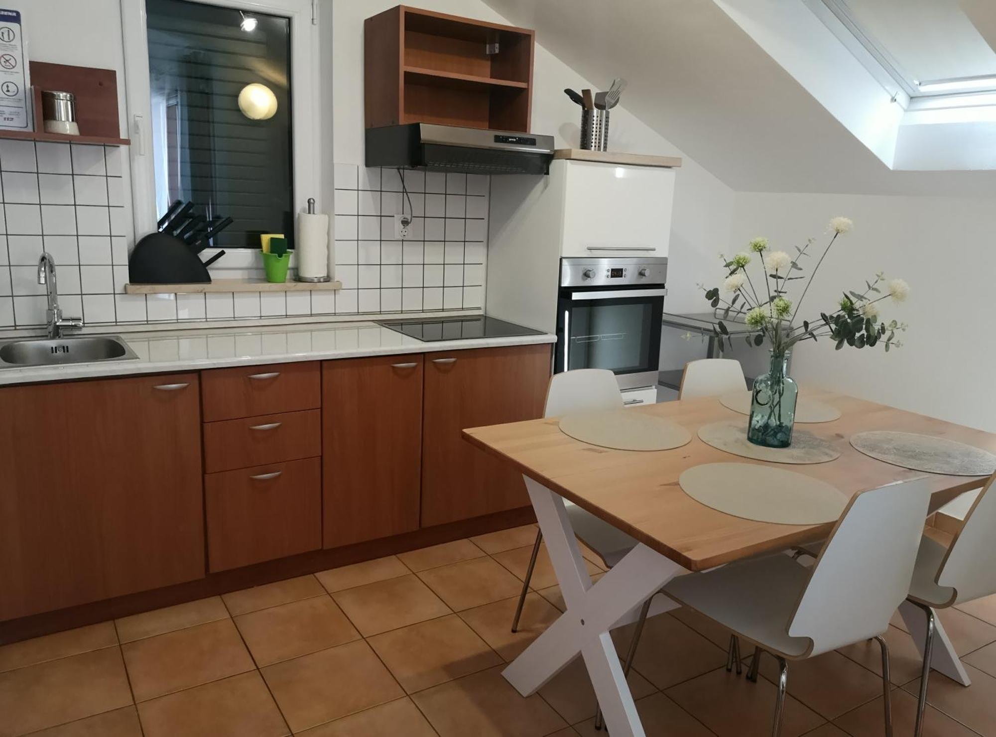 Vila Jadran Omis Luaran gambar